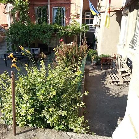 дегтярная Apartment